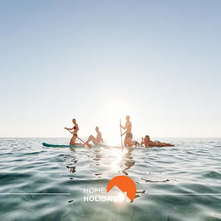 #233 Fox Trail By Holidays Apartman *