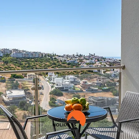 #233 Fox Trail By Holidays