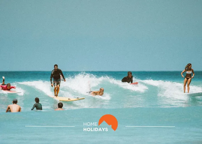 #233 Fox Trail By Holidays *