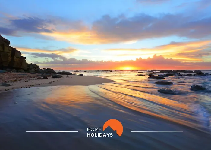 #233 Fox Trail By Holidays *