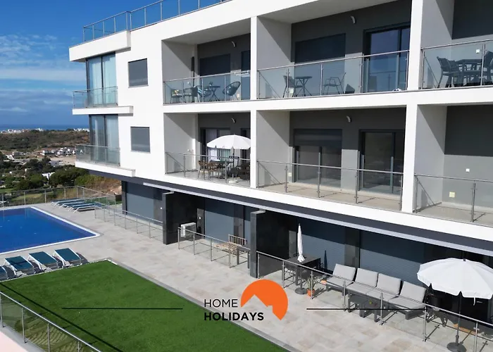 #233 Fox Trail By Holidays * אלבופיירה