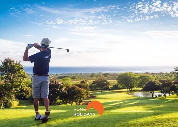 #233 Fox Trail By Holidays *